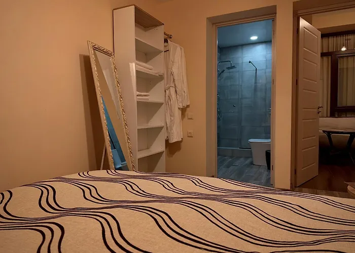 Kera Rooms